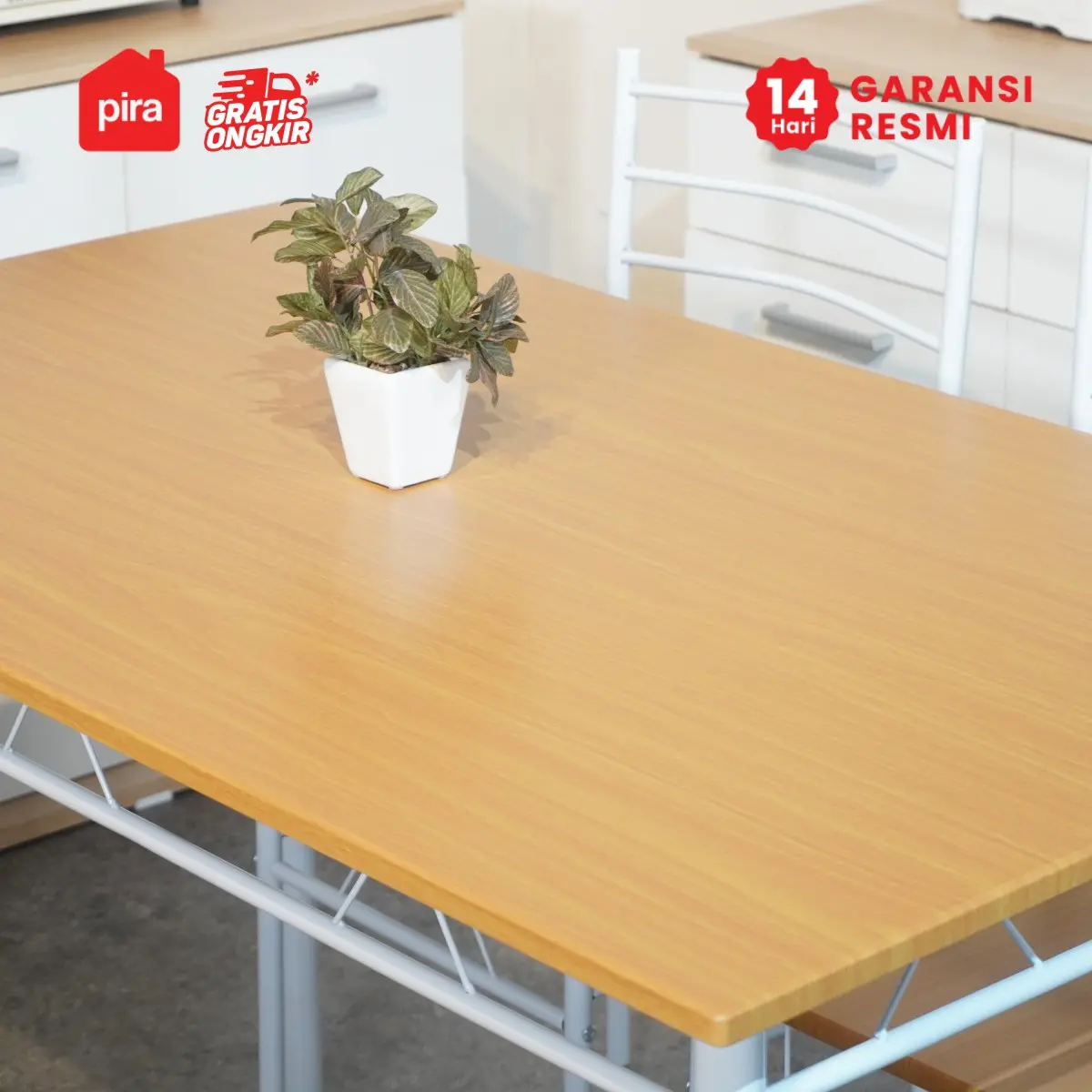 PIRA METROPOLIS - STELLA DTS MEJA MAKAN SET DENGAN 4 KURSI warna LIGHT WALNUT - WHITE - PIRA METROPOLIS - foto 2