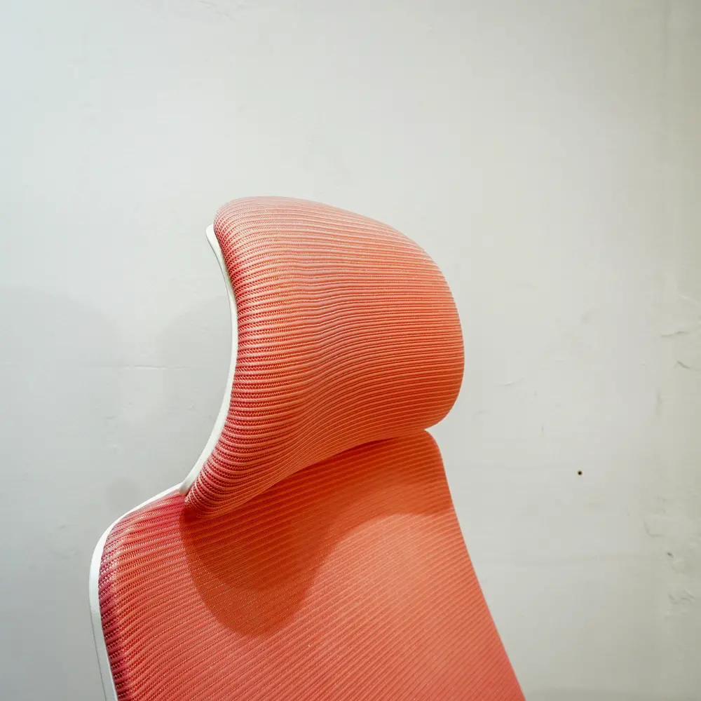 WORKDESIGN - AHSOKA PC PR KURSI KANTOR / KURSI KERJA ERGONOMIS DENGAN SANDARAN KEPALA DAN LUMBAR SUPPORT warna PINK - WHITE LIGHT GREY - WORKDESIGN - foto 7