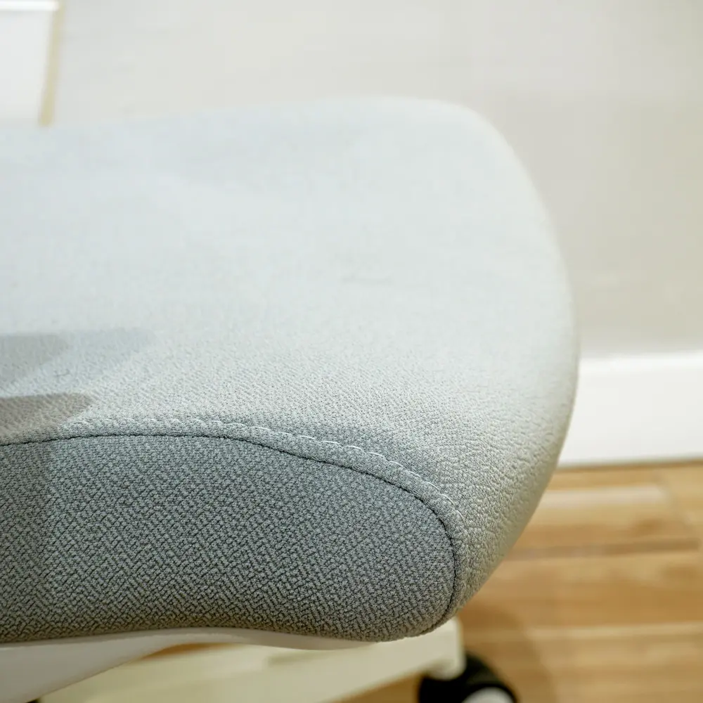 WORKDESIGN - AHSOKA PC PR KURSI KANTOR / KURSI KERJA ERGONOMIS DENGAN SANDARAN KEPALA DAN LUMBAR SUPPORT warna PINK - WHITE LIGHT GREY - WORKDESIGN - foto 8