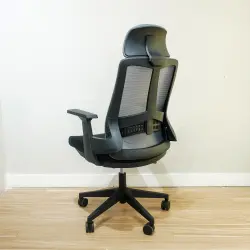 WORKDESIGN - AHSOKA PC PR KURSI KANTOR / KURSI KERJA ERGONOMIS DENGAN SANDARAN KEPALA DAN LUMBAR SUPPORT warna DARK GREY - BLACK - WORKDESIGN - foto 4