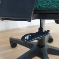 WORKDESIGN - AHSOKA PC PR KURSI KANTOR / KURSI KERJA ERGONOMIS DENGAN SANDARAN KEPALA DAN LUMBAR SUPPORT warna DARK GREY - BLACK GREEN - WORKDESIGN - foto 7