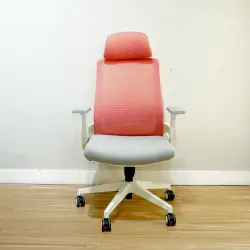 WORKDESIGN - AHSOKA PC PR KURSI KANTOR / KURSI KERJA ERGONOMIS DENGAN SANDARAN KEPALA DAN LUMBAR SUPPORT warna PINK - WHITE LIGHT GREY - WORKDESIGN - foto 11